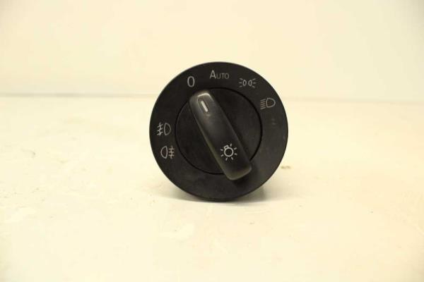 COMMODO VW ( PHARE UNIQUEMENT ) - Vue 1